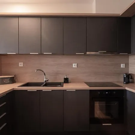 Solonos Flat