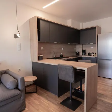 Solonos Flat *
